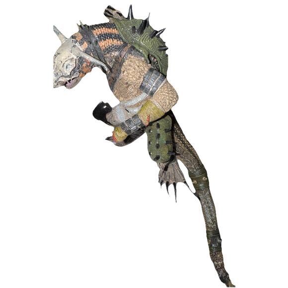 McFarlane Dragons Dragon Series 3 Komodo Clan 3 Dragon 6.5 inch Missing Hand - Picture 6 of 8